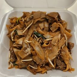 Stir Fried Flat Noodles