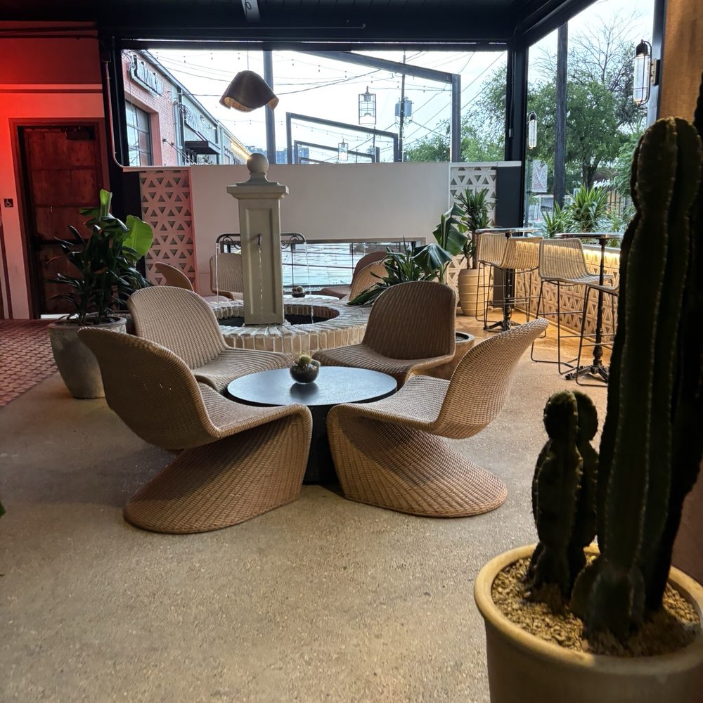 Palma - Whiskey Bars Near Me - Dallas, Texas