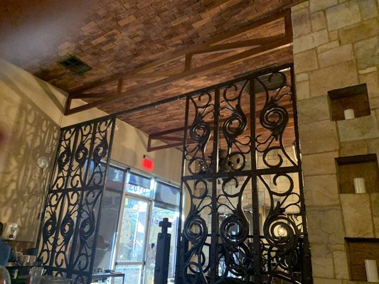 La Cocina Bar and Grill by null