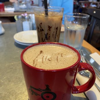 Boon Fly Cafe - Iced and hot mocha - American Near Me - Napa, California