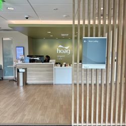 Hoag Urgent Care Tustin Legacy - Entrance.