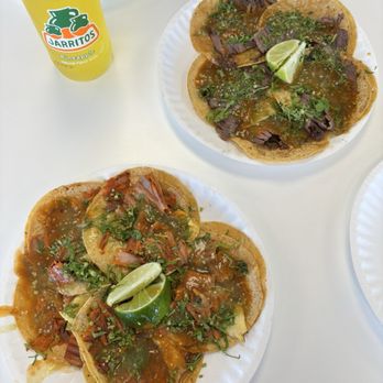El Pastor Es Mi Señor - Pastor tacos, sirloin tacos, pineapple jarritos - Tacos Near Me - San Antonio, Texas El Pastor Es Mi Señor - Pastor tacos, sirloin tacos, pineapple jarritos - Tacos Near Me - San Antonio, Texas