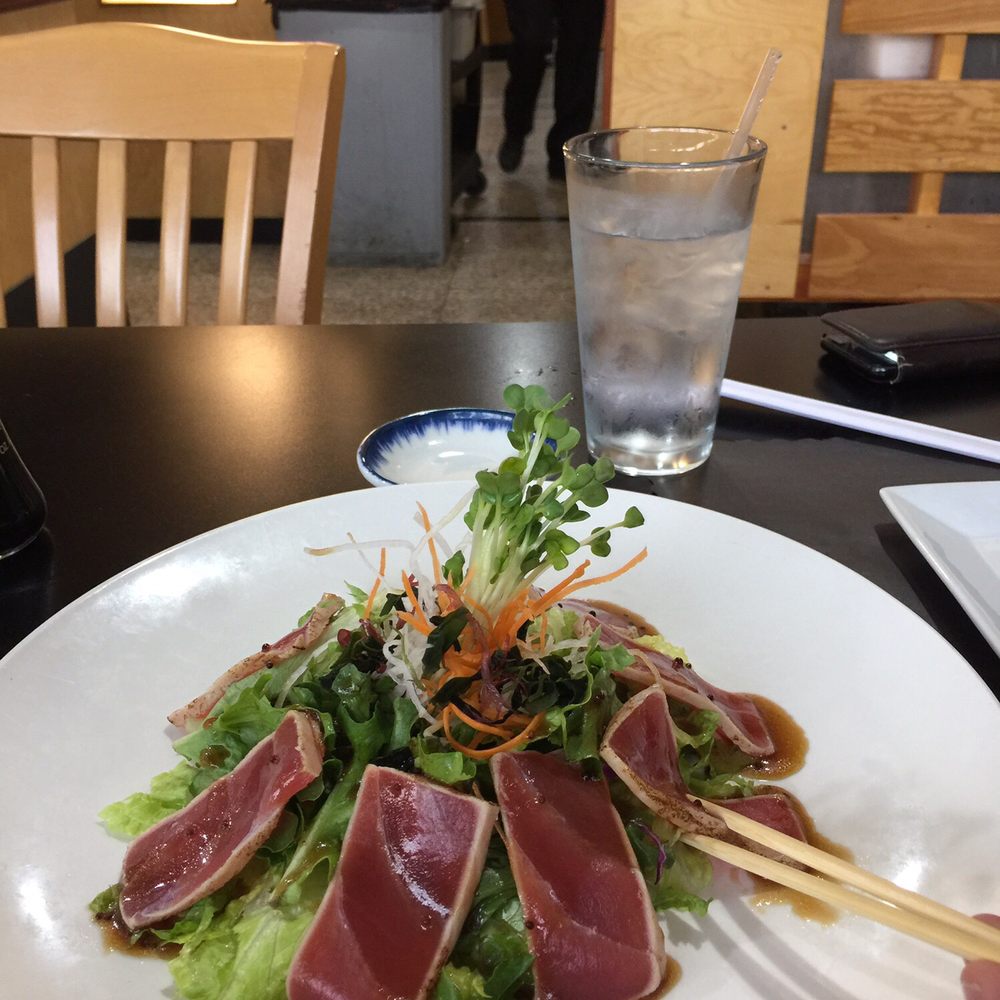 Yotsuba - Tuna tataki is so refreshing! - Japanese Near Me - Ann Arbor, Michigan Yotsuba - Tuna tataki is so refreshing! - Japanese Near Me - Ann Arbor, Michigan