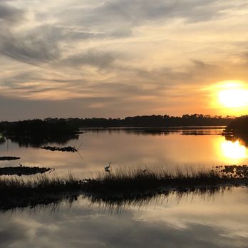 Low Key Hideaway - Bars Near Me - Cedar Key, Florida