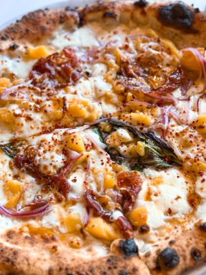 La Cucina Italian Eatery & Pastaria by null