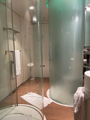 citizenM Schiphol Airport hotel by null