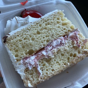El Bolillo Bakery - Slice of strawberry tres leches cake - Bakeries Near Me - Houston, Texas