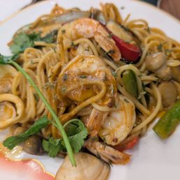 Seafood Tom Yum Cream Sauce Pasta Seafood Tom Yum Cream Sauce Pasta