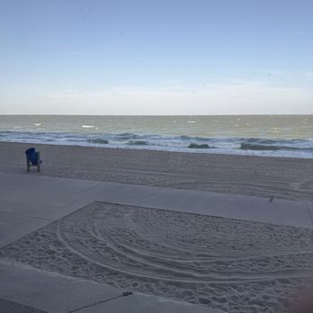 Eighteen 18 Bar and Grill - Beach and bay view - American Near Me - Corpus Christi, Texas Eighteen 18 Bar and Grill - Beach and bay view - American Near Me - Corpus Christi, Texas