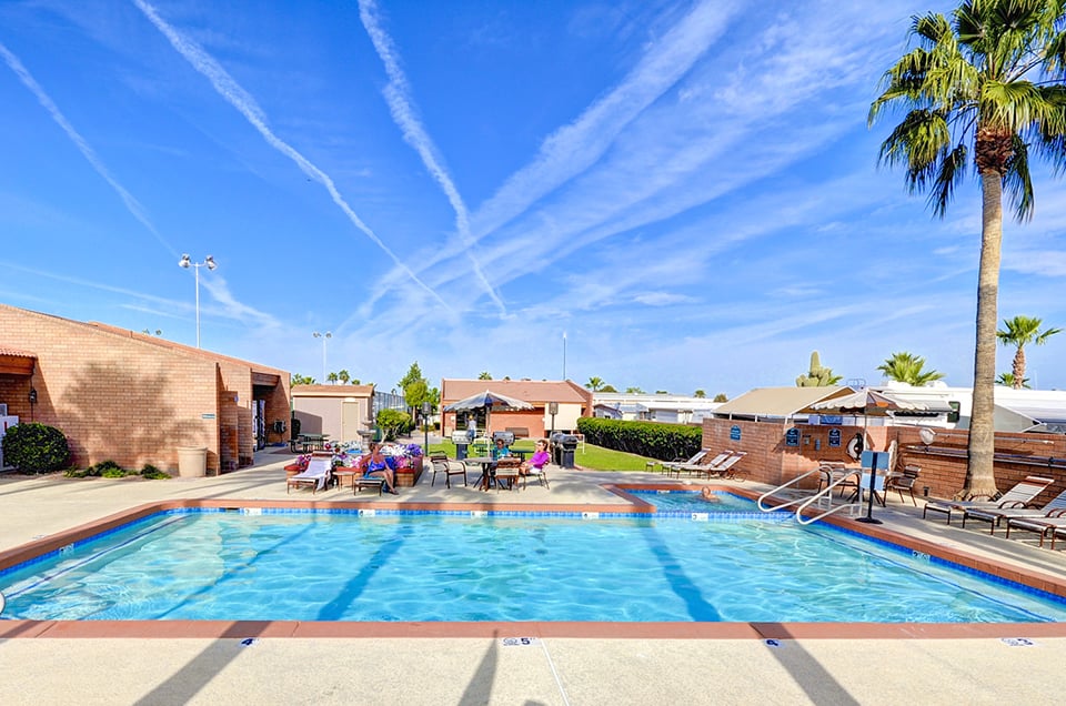 APACHE WELLS RV RESORT Updated September 2024 13 Photos 2656 N