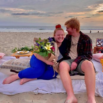 Lilac & Lace Event Planning - Beach picnic - Party & Event Planning Near Me Lilac & Lace Event Planning - Beach picnic - Party & Event Planning Near Me