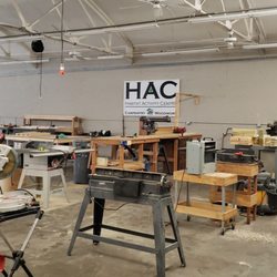 Woodworking shop that we focus on helping the community.