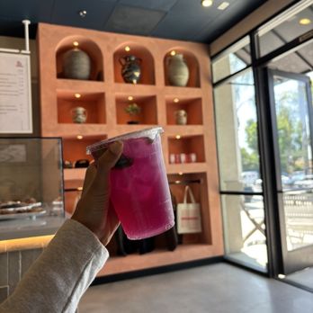 Habibi's - Cafes Near Me - Fullerton, California