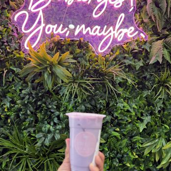 Sweet Straw - Taro taro - Bubble Tea Near Me - Sonoma, California