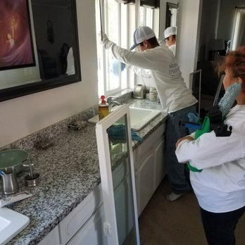 Elucidate Window Cleaning - Window Washing Near Me