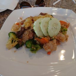 Bangkok Kitchen 125 Photos 23 Reviews Thai 1207 Troy Schenectady Rd Latham Ny United States Restaurant Reviews Phone Number Menu
