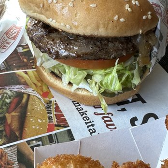 Habit Burger & Grill - Burgers Near Me - Mountain View, California Habit Burger & Grill - Burgers Near Me - Mountain View, California