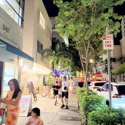 Izakaya Harumi - Outside