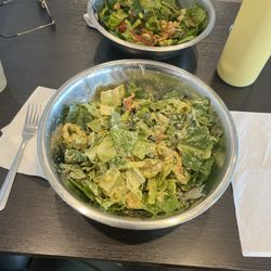 Regular salad with chipotle chicken and romaine lettuce