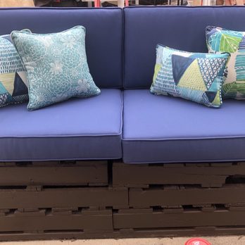 M & G Custom Upholstery - Custom cushions & pillows - Furniture Reupholstery Near Me - Harbor City, California