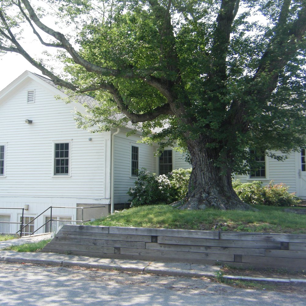 Cranston Public Library - Oak Lawn Branch - Libraries Near Me - Cranston, Rhode Island