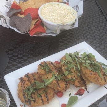 Magic Tree Pub & Eatery - Beer Cheese and Bacon Chips, Fried Green Tomatoes - Pubs Near Me - Boardman, Ohio