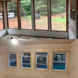 R&T Contracting - Porch remodel into dining area