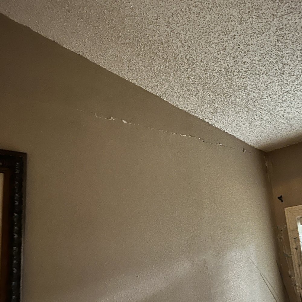 Antonio Drywall Repair & Texture - Drywall cracks in orginal house - Painters Near Me