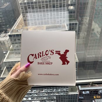 Carlo's Bakery - To-Go box - Bakeries Near Me - Hoboken, New Jersey