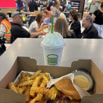 Shake Shack - Burgers Near Me - Denver, Colorado Shake Shack - Burgers Near Me - Denver, Colorado