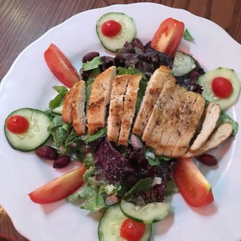 Surf City - Tossed salad with chicken. - Pizza Near Me - Brooklyn, New York