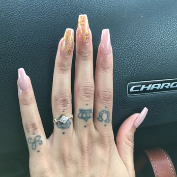 Ombre Nails - Nail Salons Near Me - Los Angeles, California Ombre Nails - Nail Salons Near Me - Los Angeles, California