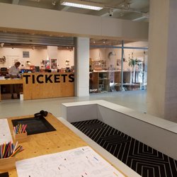 FOMU Fotomuseum - Lobby area