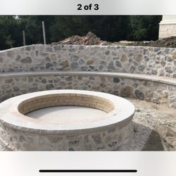 DeFeo's Landscaping & Lawn Care - Grandbury stone sitting ledge , wall , and fire pit