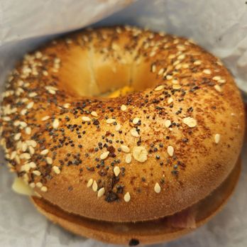 Dunkin’ - Bagel Breakfast Sandwich - Coffee & Tea Near Me - Sacramento, California