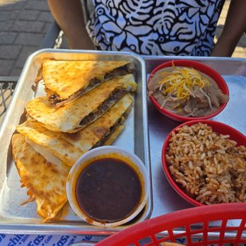 Whiskey Taco Foxtrot - Birra quesadilla - Whiskey Bars Near Me - Clawson, Michigan Whiskey Taco Foxtrot - Birra quesadilla - Whiskey Bars Near Me - Clawson, Michigan