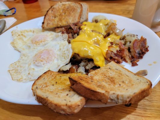 Central Diner (formerly Central Coffee Shoppe) by null