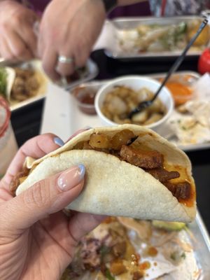 Donde Los Tacos by null