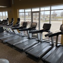 Anytime Fitness - Treadmills