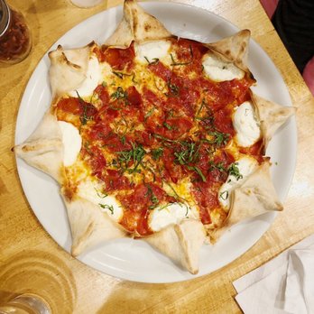 Mister O1 Extraordinary Pizza - South Beach - 13" Star Luca Pizza - Pizza Near Me - Miami Beach, Florida