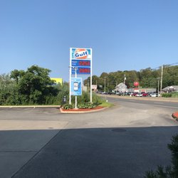 Southboro Turnpike Gulf - $2.25. Only LA is more expensive lol.