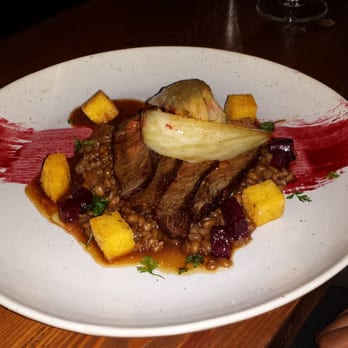 Catch 122 - Steak - Breakfast & Brunch Near Me - North Vancouver, British Columbia