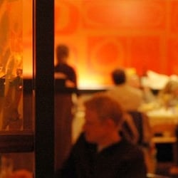 Scotty's Table - Cool Atmosphere!