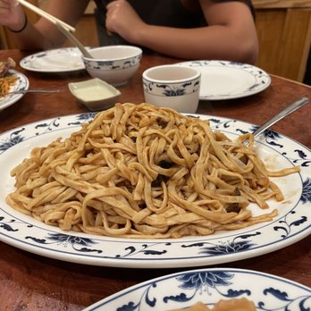 New Golden Gate - Kon Sue Yee Mein - Chinese Near Me - Boston, Massachusetts New Golden Gate - Kon Sue Yee Mein - Chinese Near Me - Boston, Massachusetts
