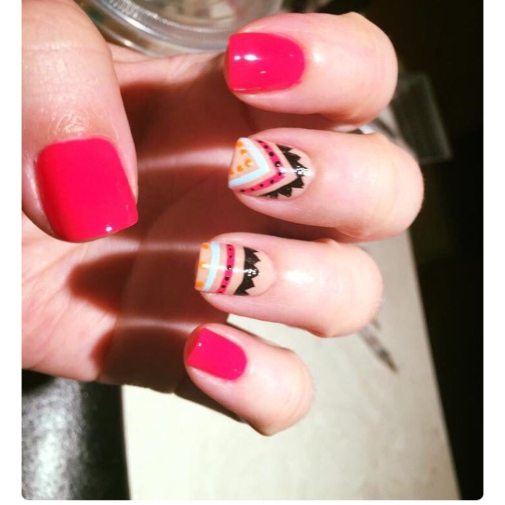 Glamour Nails - Free hand by Diem - Nail Salons Near Me - Burlington, Massachusetts Glamour Nails - Free hand by Diem - Nail Salons Near Me - Burlington, Massachusetts