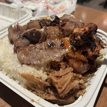 Mo' Bettahs Hawaiian Style Food - Classic 'Ekolu Plate - Hawaiian Near Me - Henderson, Nevada Mo' Bettahs Hawaiian Style Food - Classic 'Ekolu Plate - Hawaiian Near Me - Henderson, Nevada