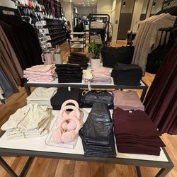 Lululemon