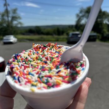 Rich Farm Ice Cream - Ice Cream & Frozen Yogurt Near Me - Bristol, Connecticut Rich Farm Ice Cream - Ice Cream & Frozen Yogurt Near Me - Bristol, Connecticut