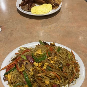 Fortune Casino - Lacey - Singapore noodles and Fortune breakfast. - Casinos Near Me - Lacey, Washington