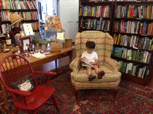 Elm Street Books by null